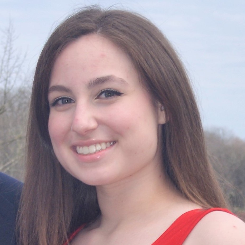 5dbf592c4f3e35392104327b_Ashley Faber